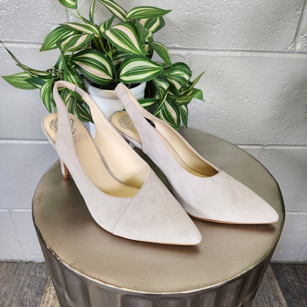 Vince Camuto Alleema Light Cream Suede Slingback Pumps Size 8.5 - Picture 2 of 12